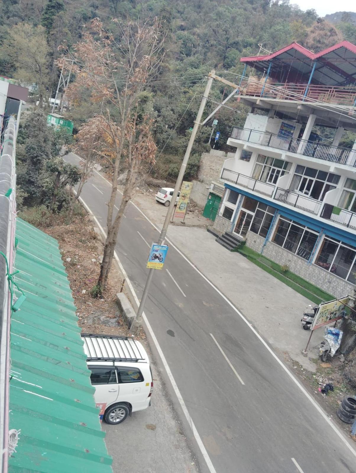 Jbk Hotel Mussoorie- Near Jw Marriott Hotel Екстер'єр фото